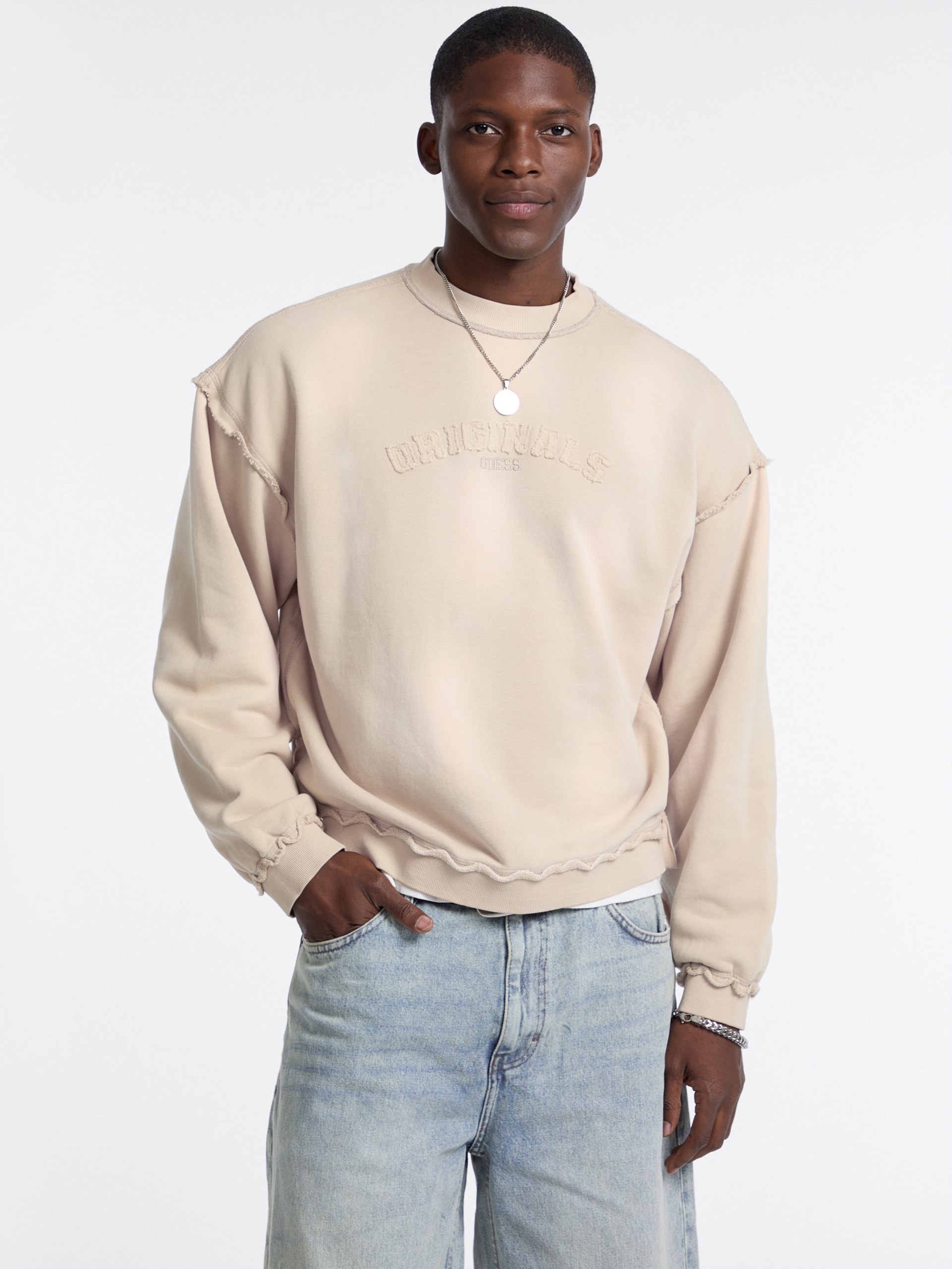Camiseta GUESS Originals Eco Boxy com Apliques
