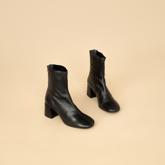 Bottines à talons  en cuir noir