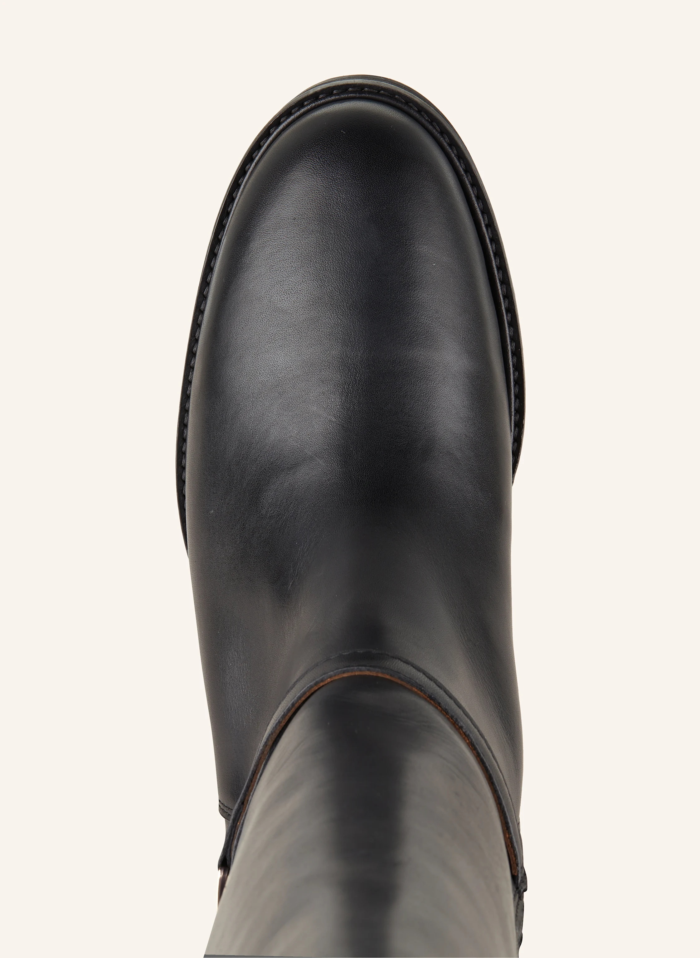 Toral Stiefel HONORÉ
