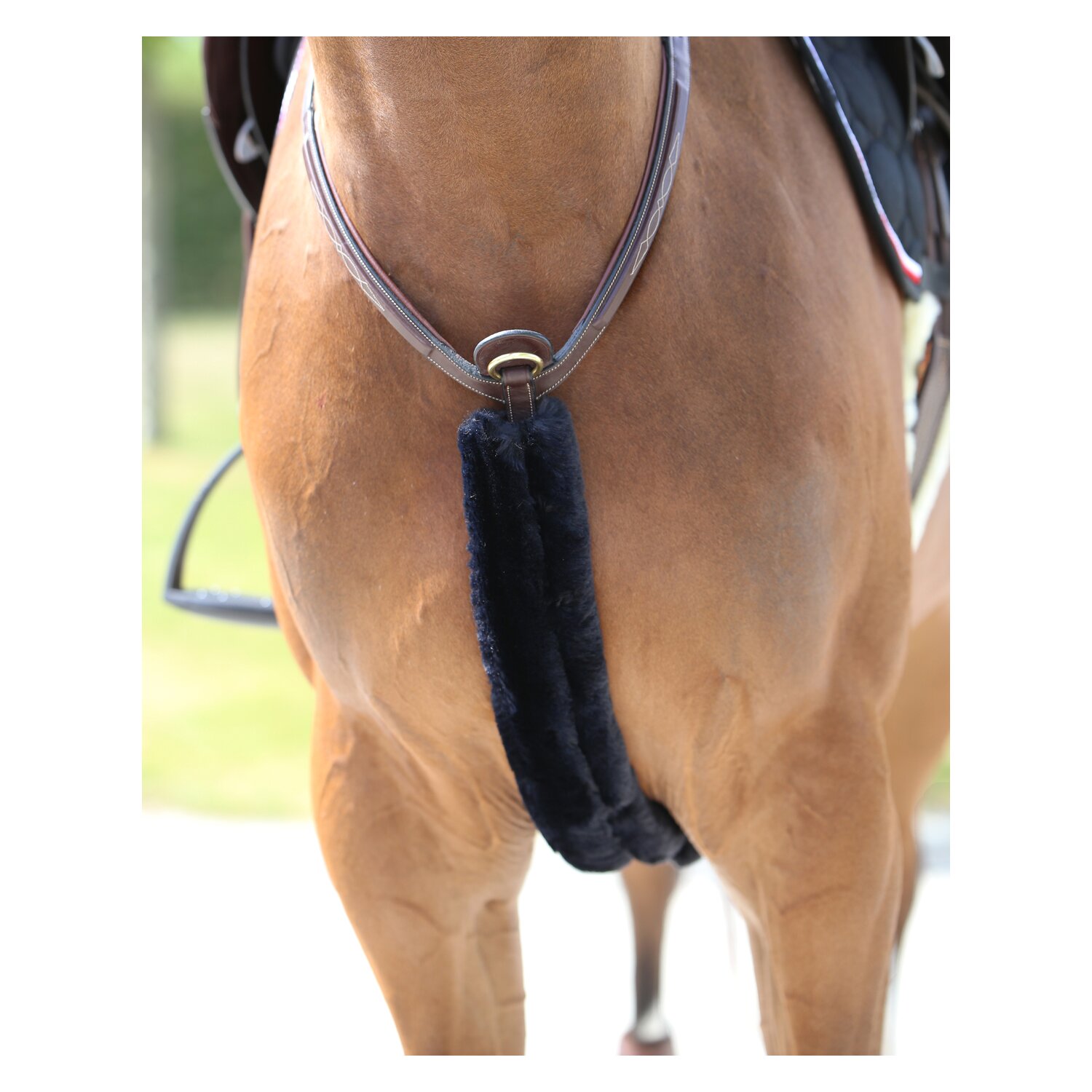 KENTUCKY Lammfell-Vorderzeugschoner - black