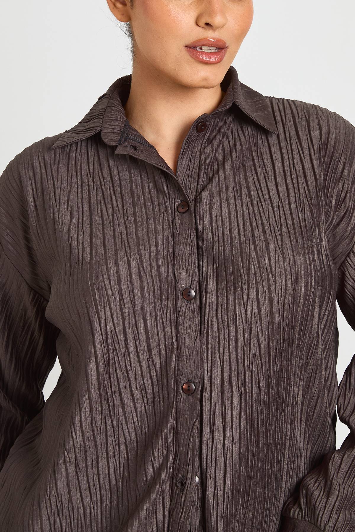 boohoo Chemise Oversize Plissée Grande Taille