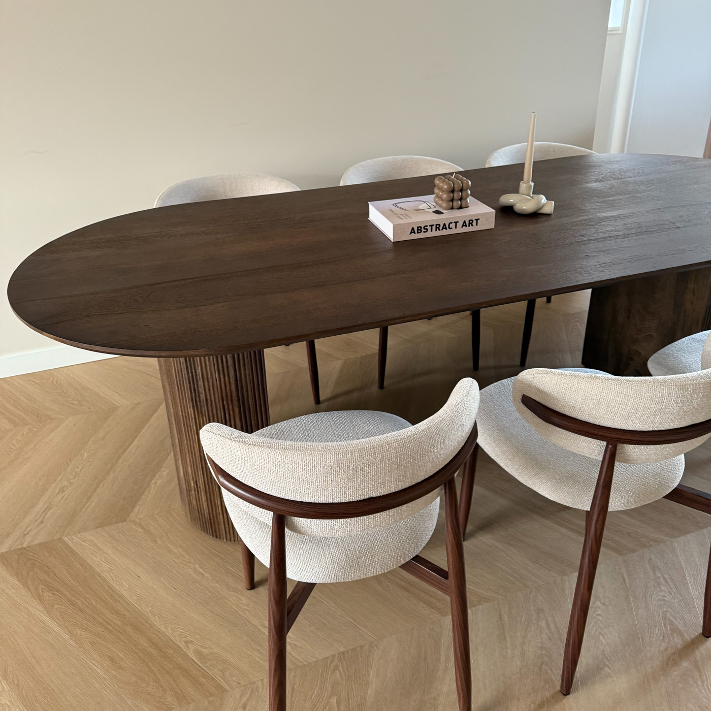 Old Inn wonen eetkamertafel Luca bruin ovaal- 240 cm