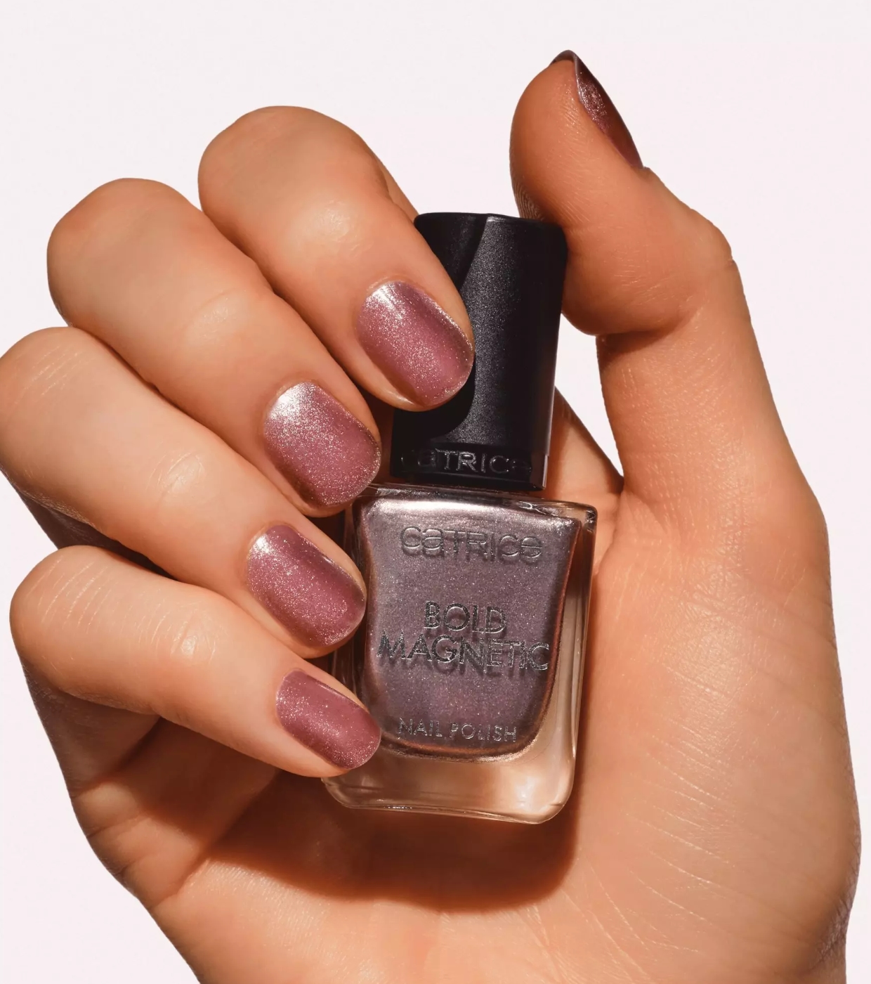 Catrice - Esmalte magnético Bold Magnetic - 020: Don't Be So Clingy
