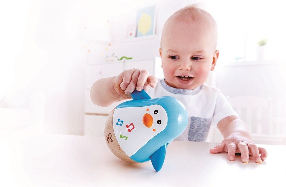 Hape - Pingvin Legetøj Med Musik - Penquin Musical Wobbler