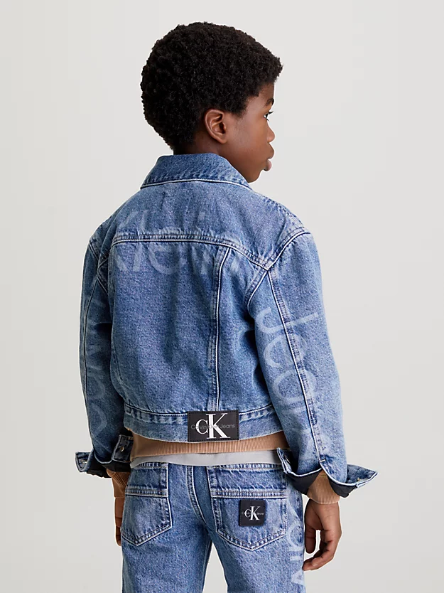 Jaqueta jeans de corte a laser com modelagem relaxada