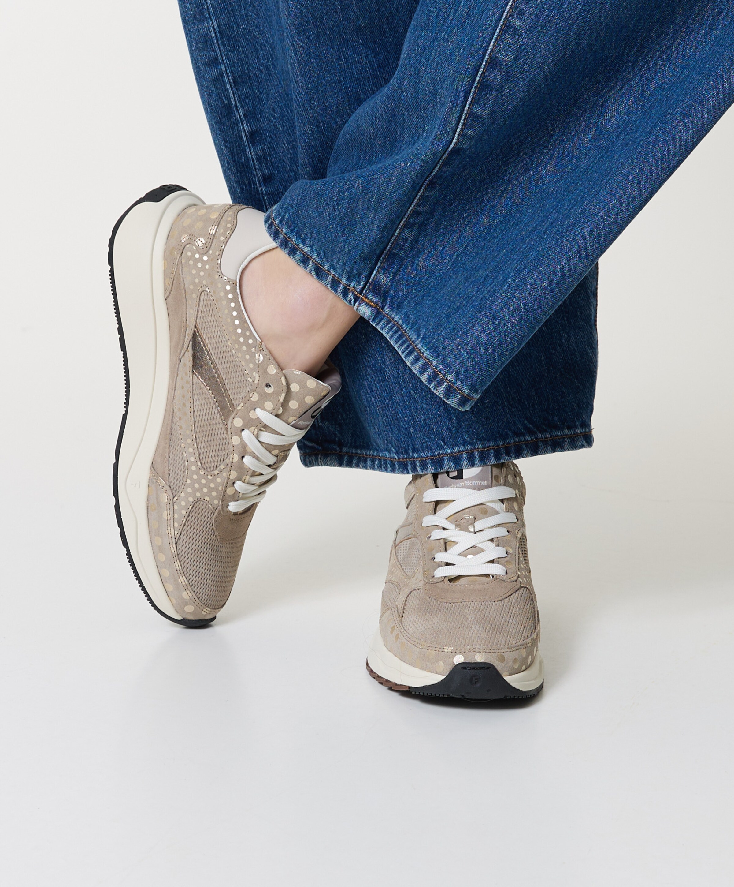 Floris van Bommel dames sneakers beige