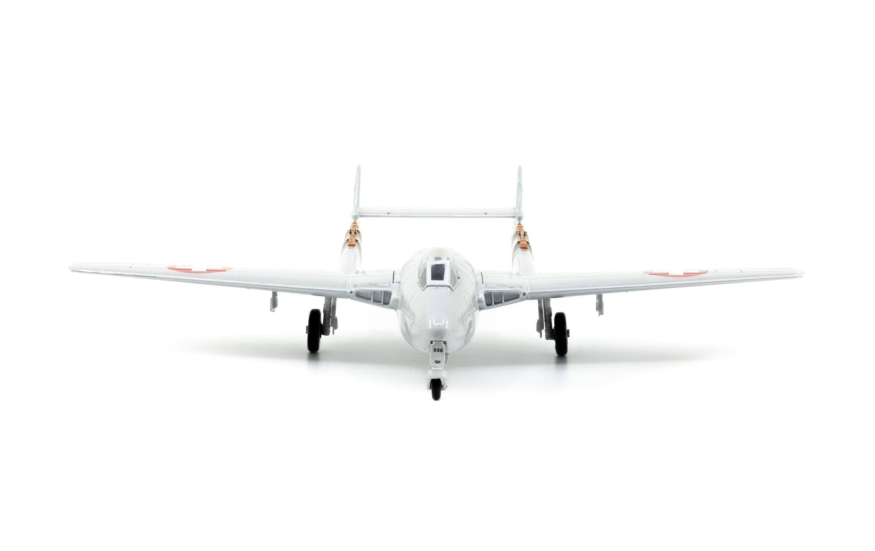 Vampire DH-100 Mk.6 J-1048 1:72Modellflugzeug