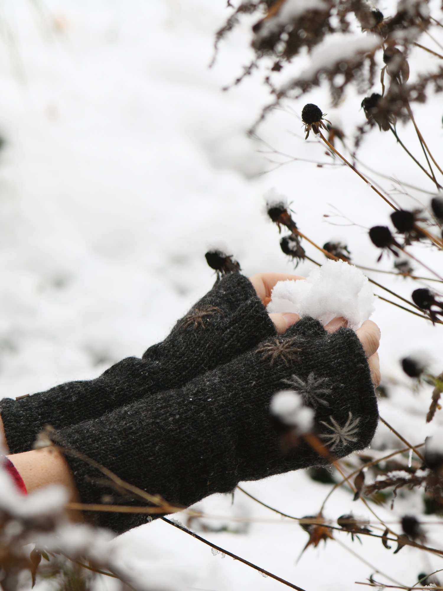 Pulswärmer, grau, mit Eisblumen günstig bestellen