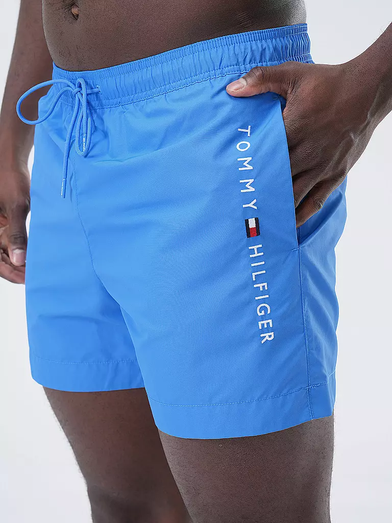 TOMMY HILFIGER Badeshorts  hellblau