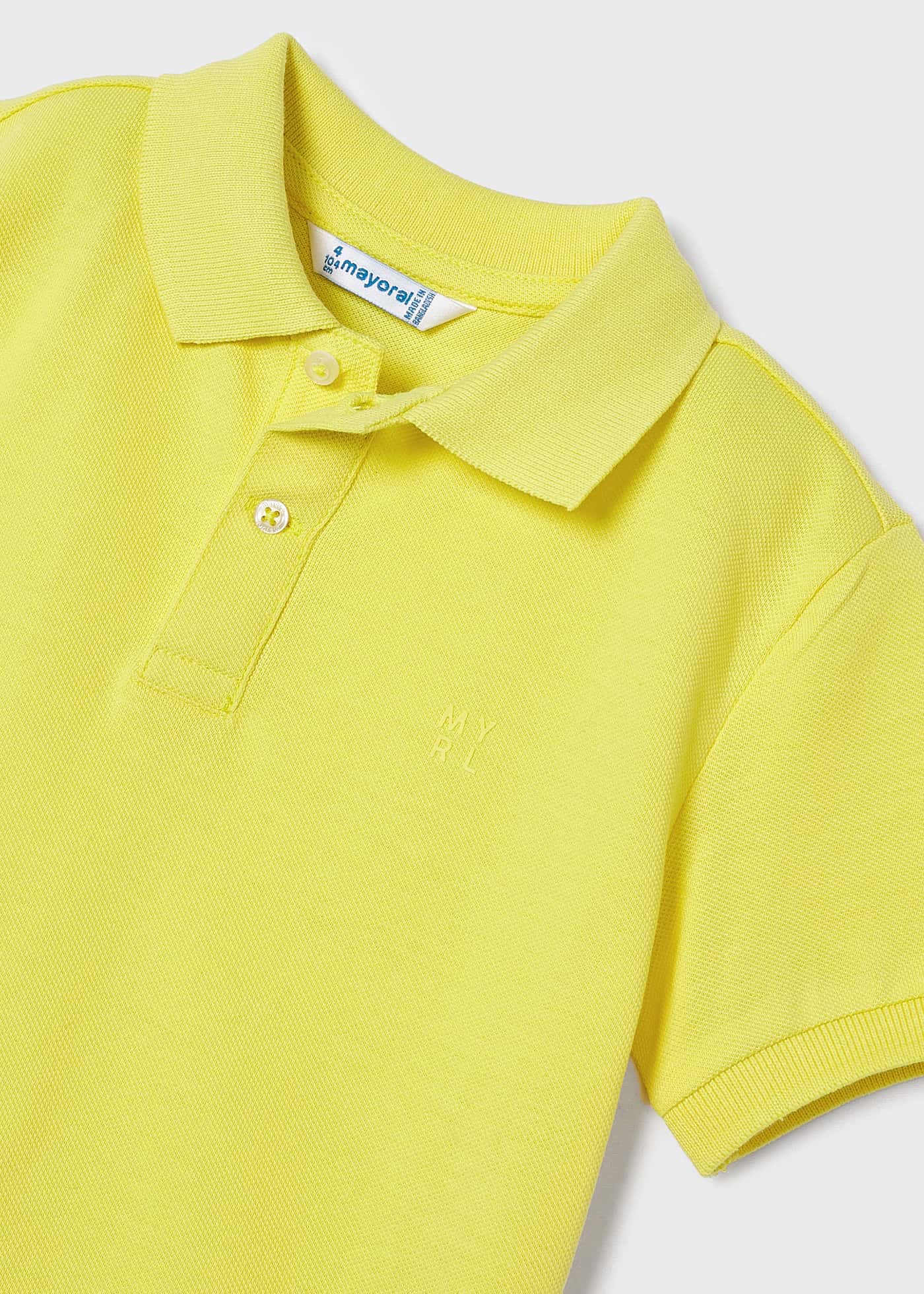 Camisa polo básica de manga curta na cor granito para meninos