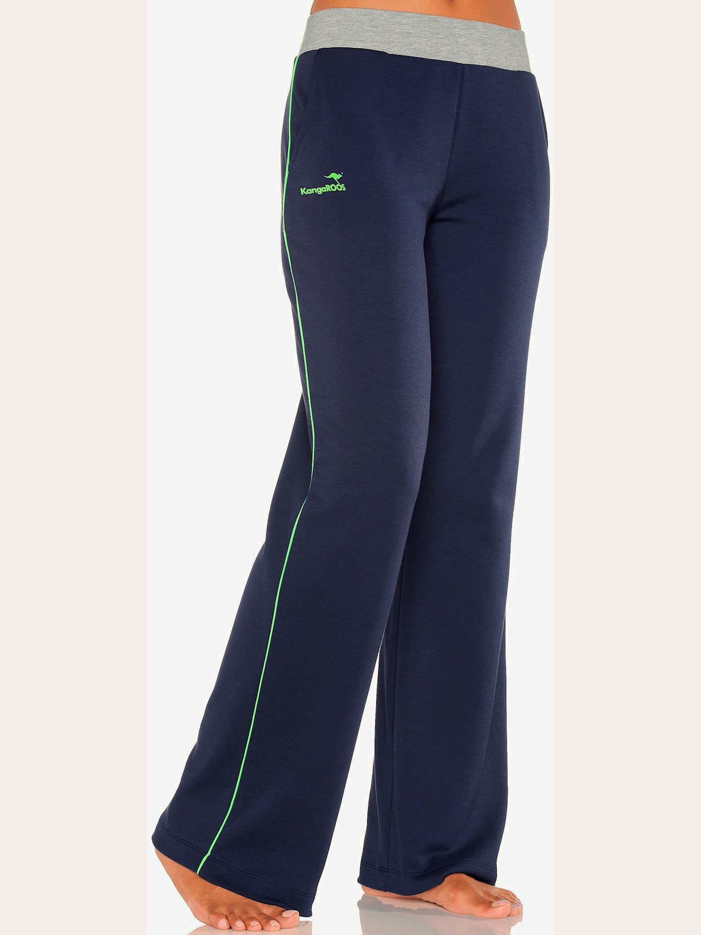 Pantalon détente, jambes larges