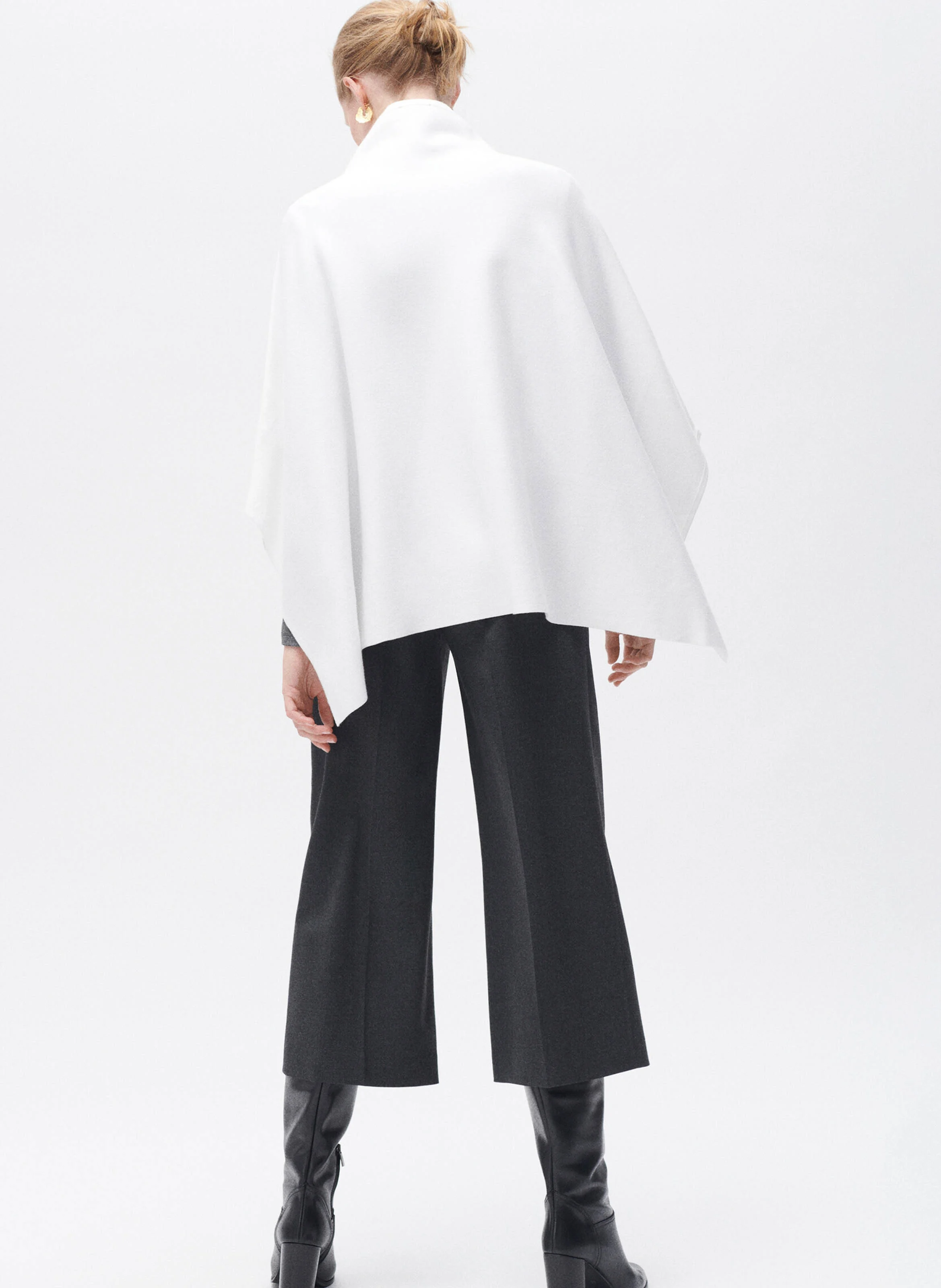 HELVIRA - Poncho col montant | Beige