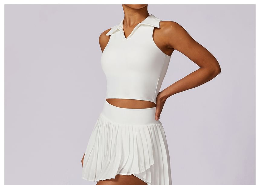 Skinniano - Sport tanktop met kraag en effen cropped pasvorm