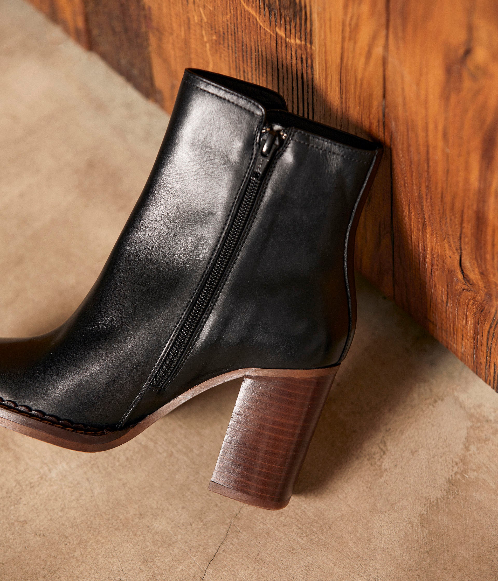 Boots velours noir Rebelle
