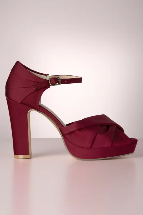Chelsea Crew Gloria Satin Peeptoe pumps in bordeauxrood