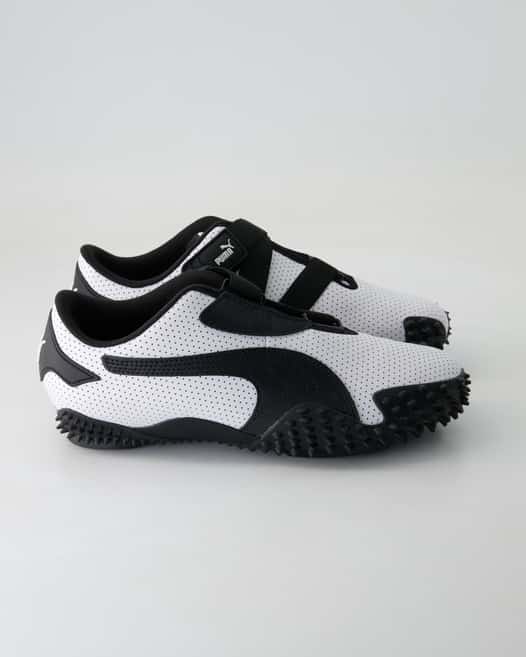 Puma Mostro Perf Sportschuhe in Weiß