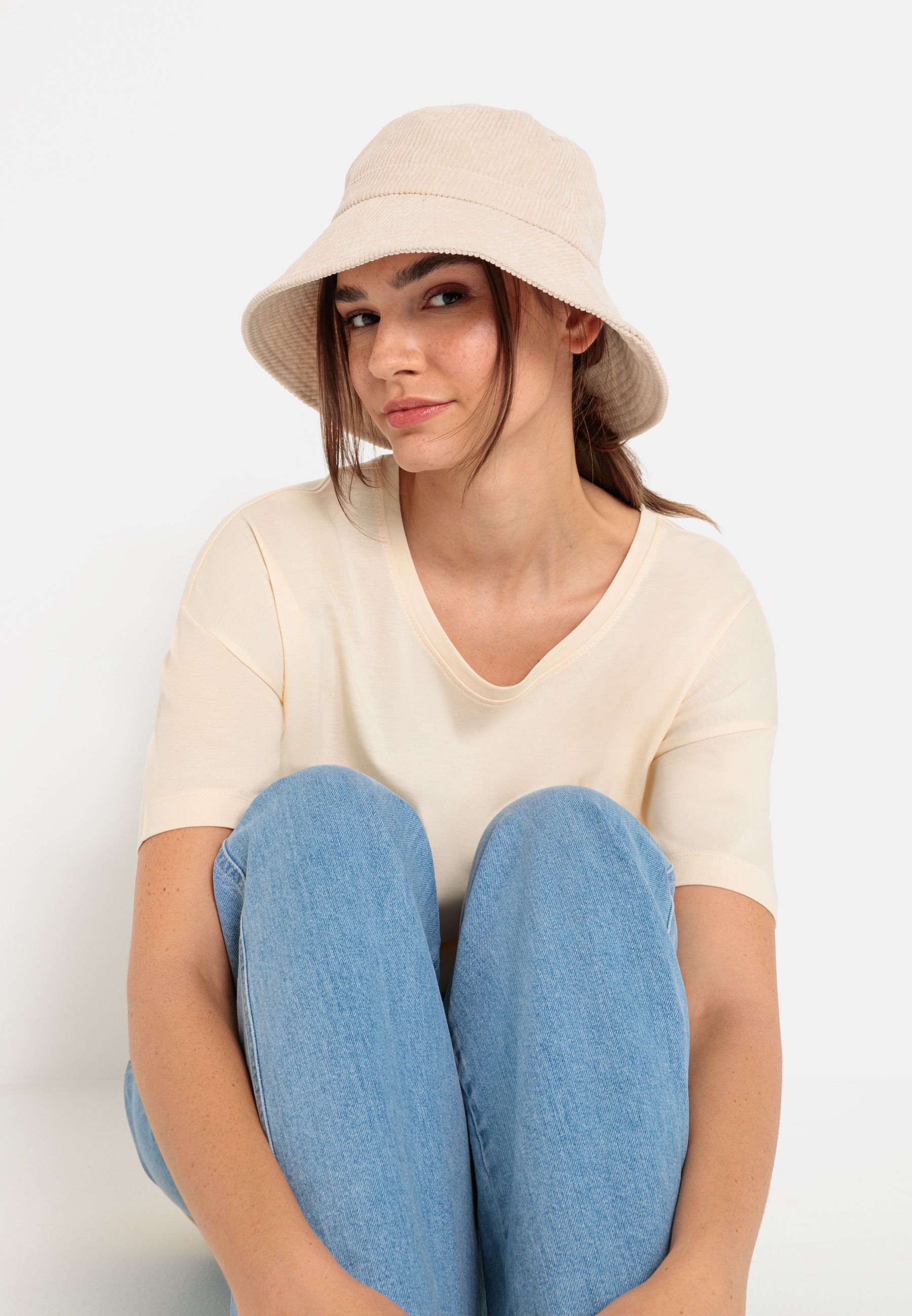 LSCN by LASCANA Fischerhut Outdoorhut Bucket Hat Sommerhut in Cord Optik