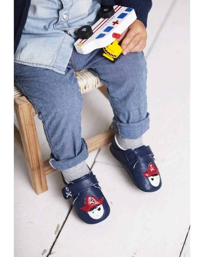Krabbelschuhe CLASSICZ CAPTAIN HOOK in navy/rot