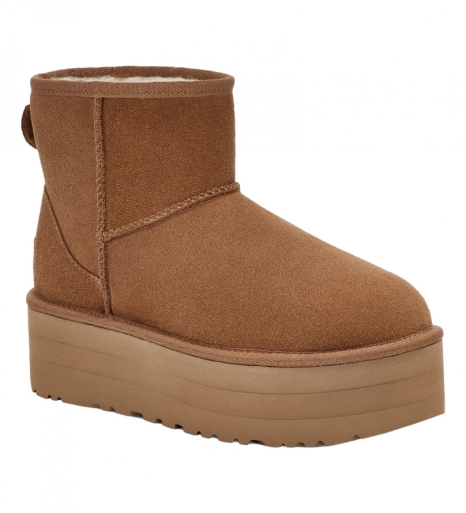 Botas UGG W Classic Mini de couro marrom