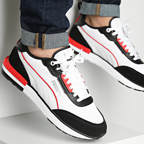 Baskets Puma R22 383462 White Black Red