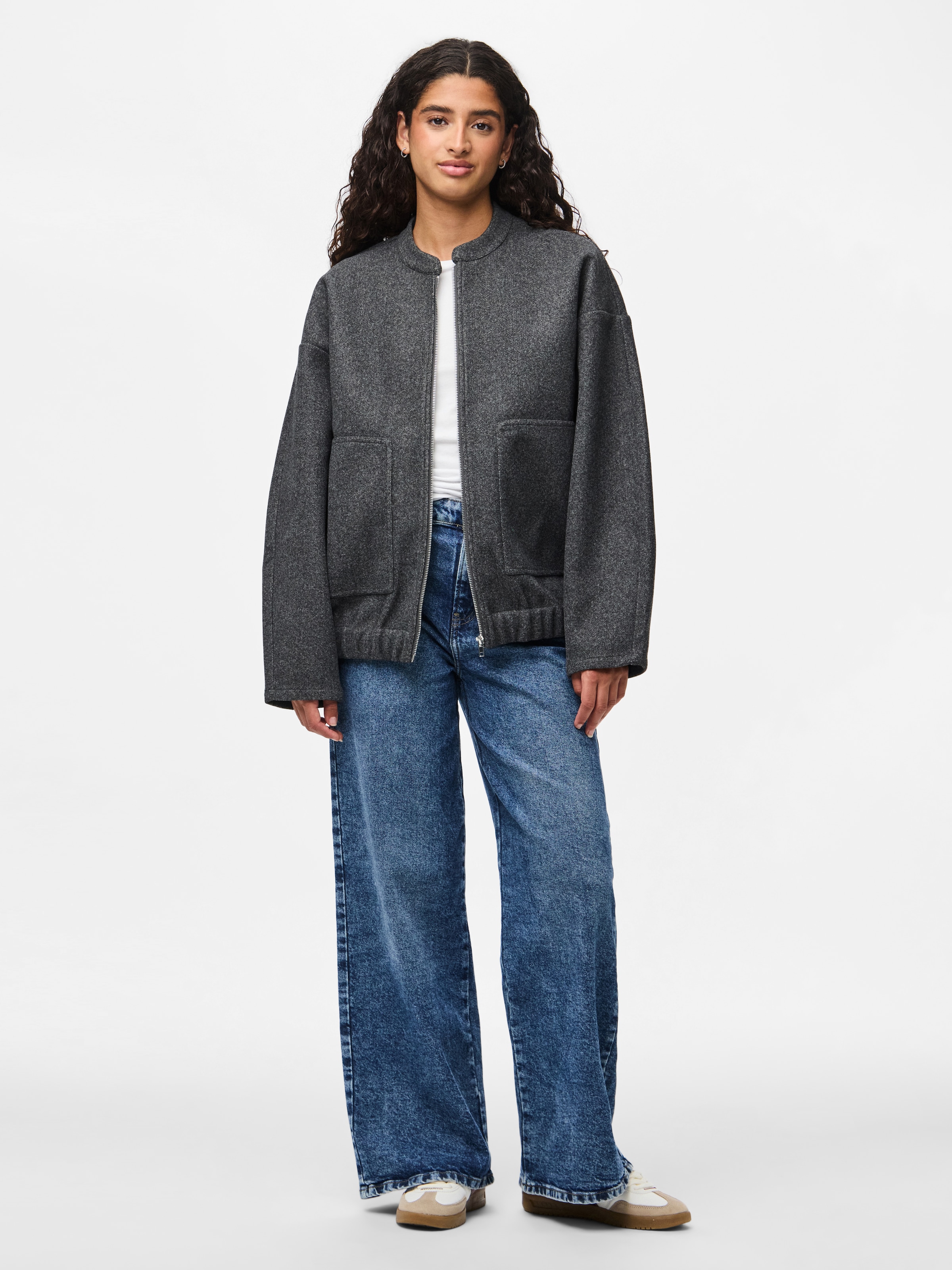 pieces Blouson »PCDEBBIE LS BOMBER JACKET NOOS« ohne Kapuze