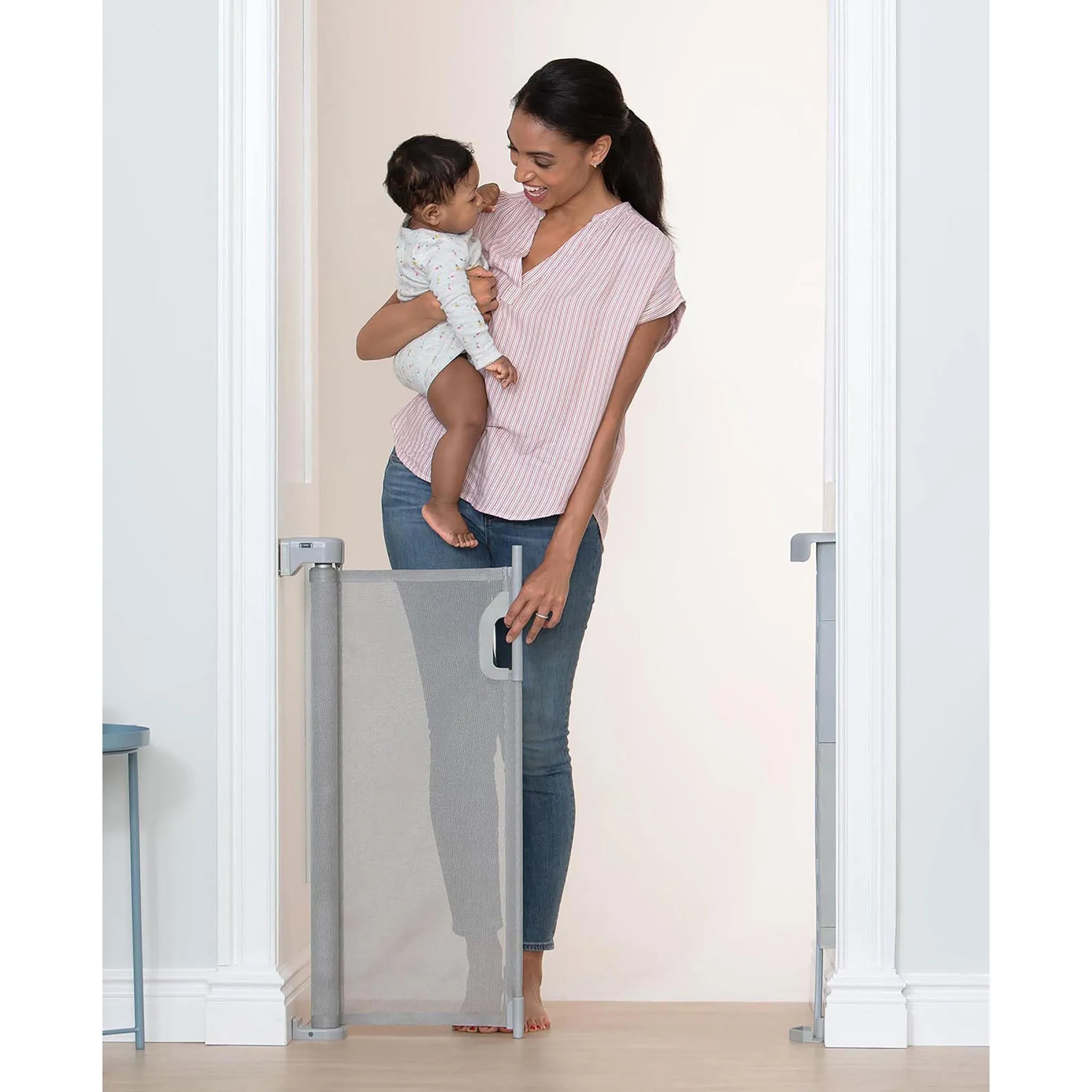 Skip Hop Barrière Rétractable en Filet - Gris