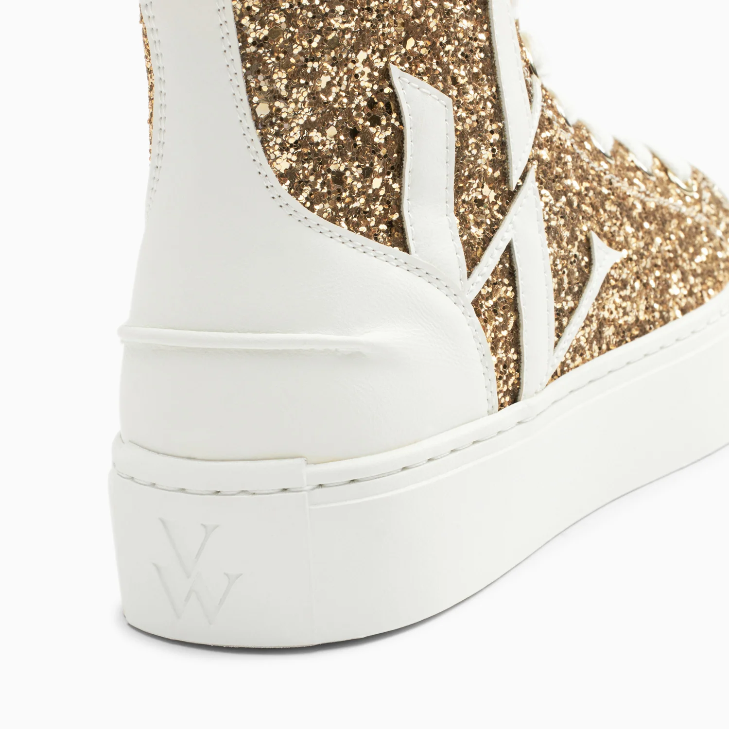 Sneakers-Baskets monogramme Alix montantes à paillettes or