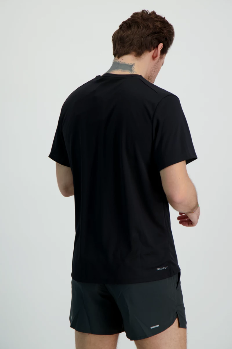 Nike Dri-FIT UV Miler Herren T-Shirt