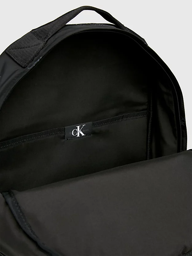 Mochila redonda com logotipo