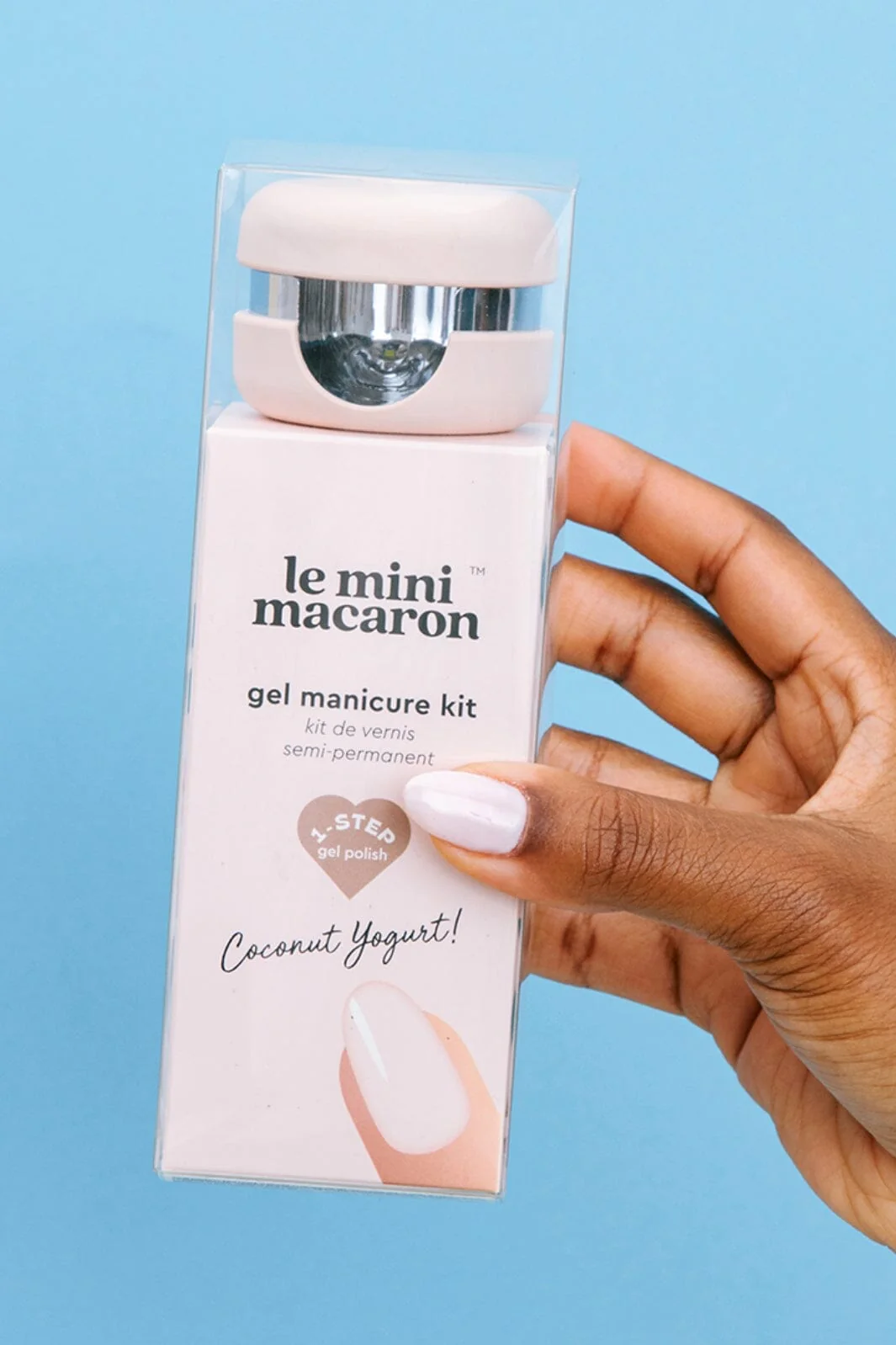 Le Mini Macaron Gel Manicure Kit coconut yogurt