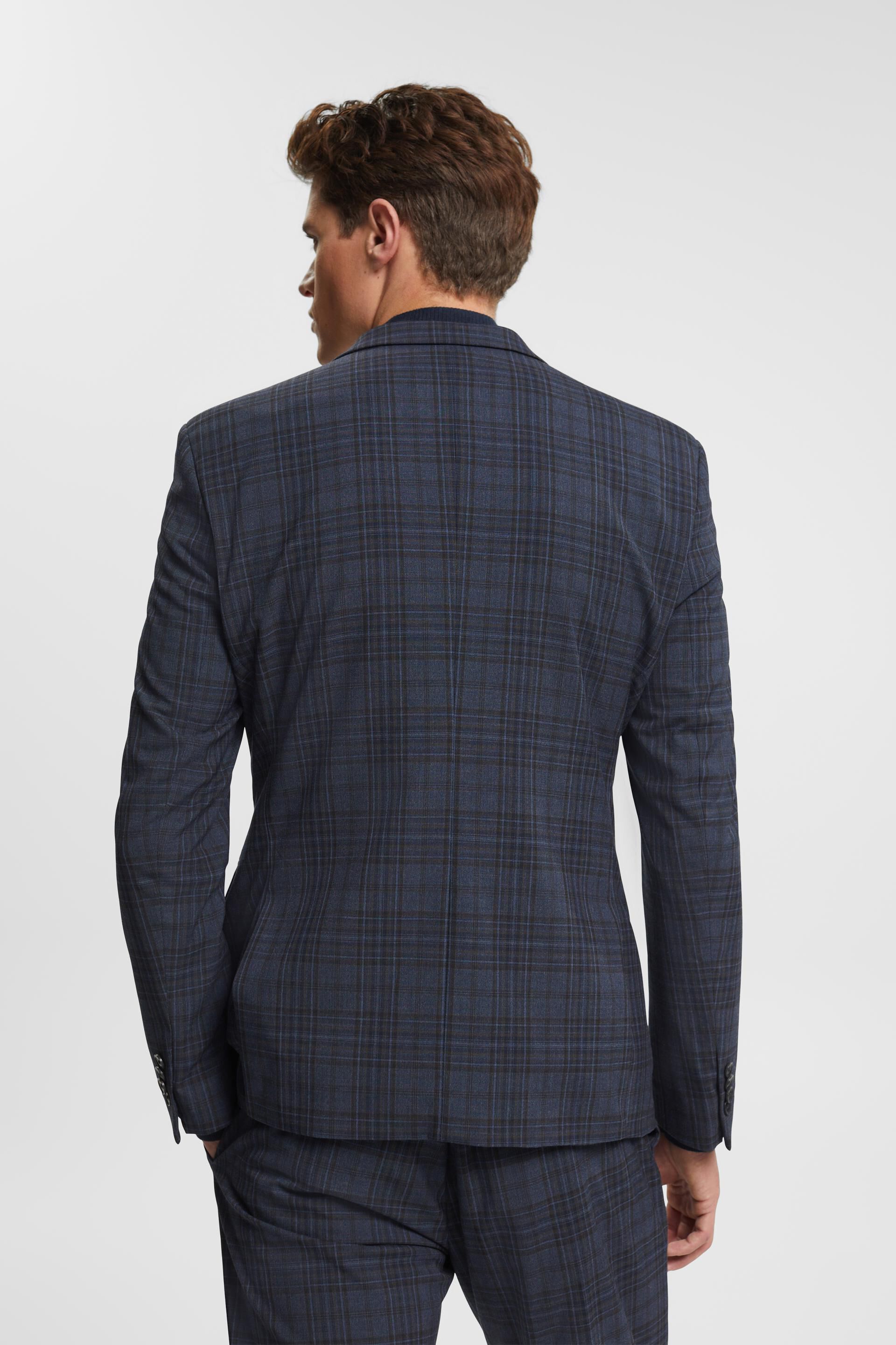 Tendance mix & match : blazer à boutonnage droit et motif carreaux