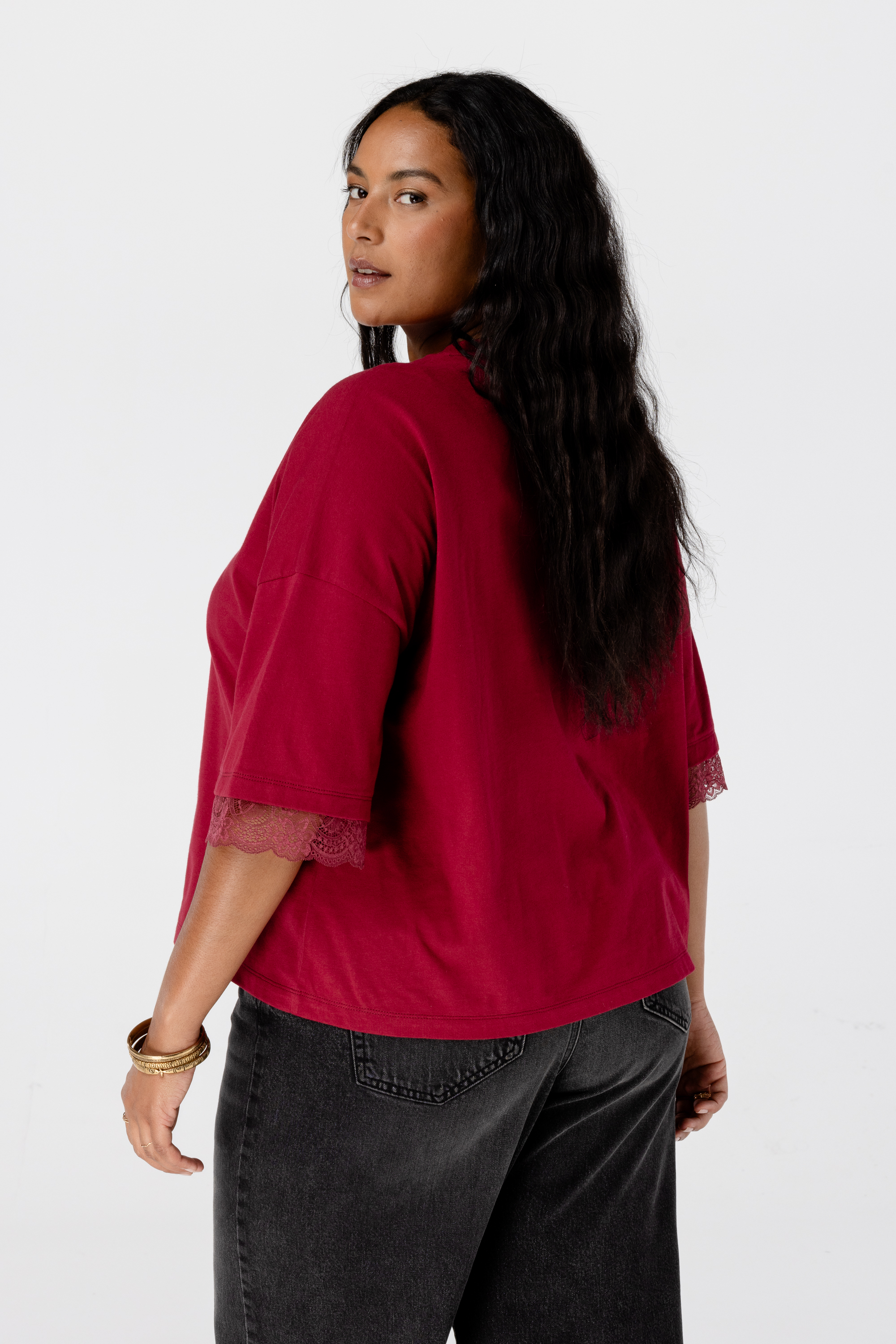 T-shirt met kanten details Bessen rood