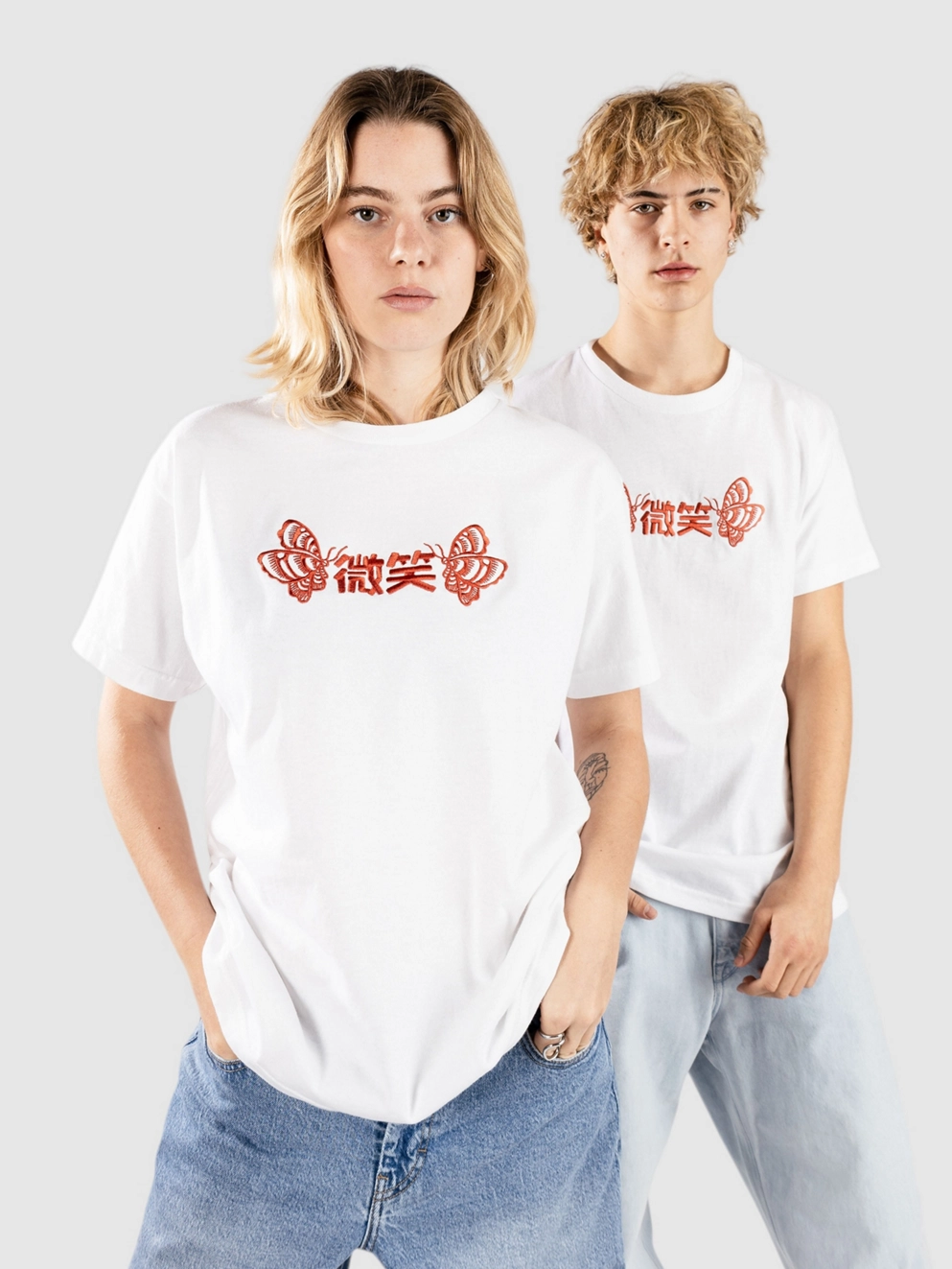 Smile And Wave Paper Warath T-Shirt white