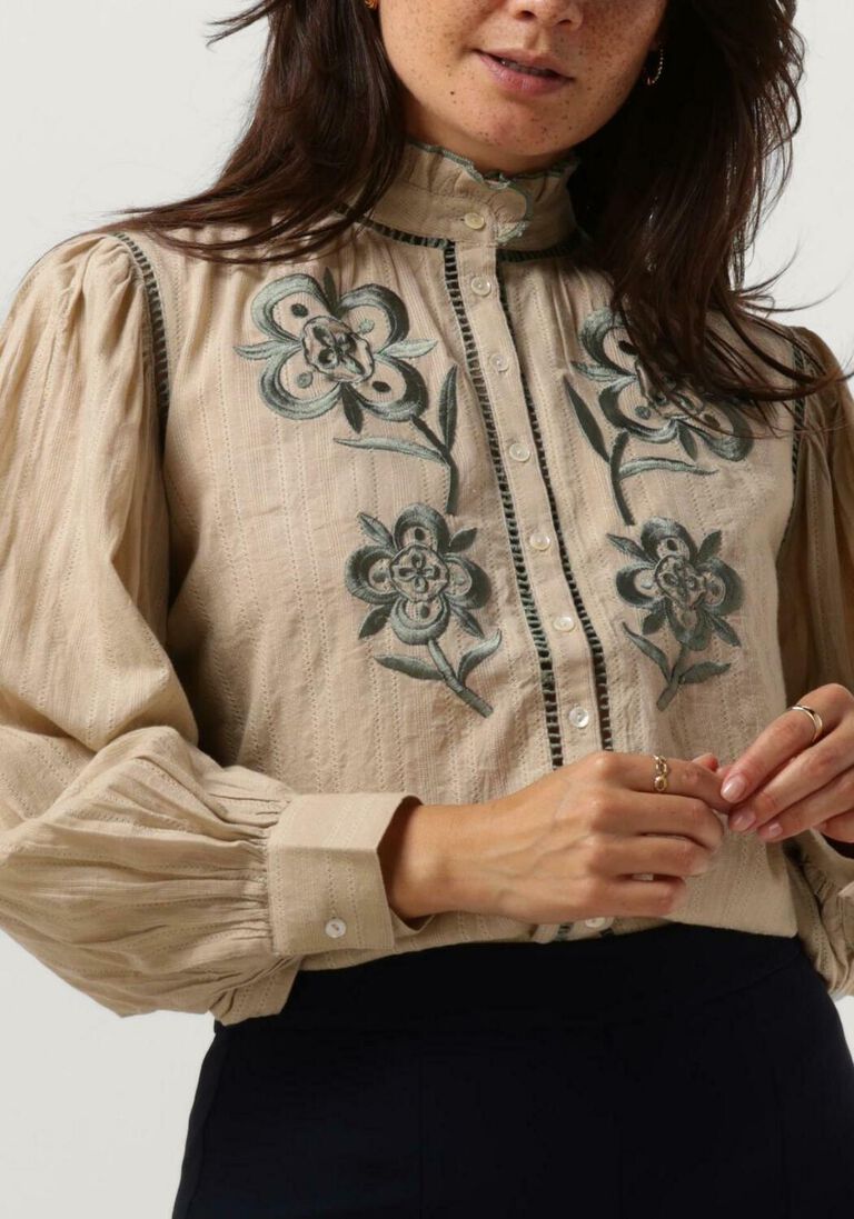 ANTIK BATIK gebroken wit antik batik blouse anouki blouse
