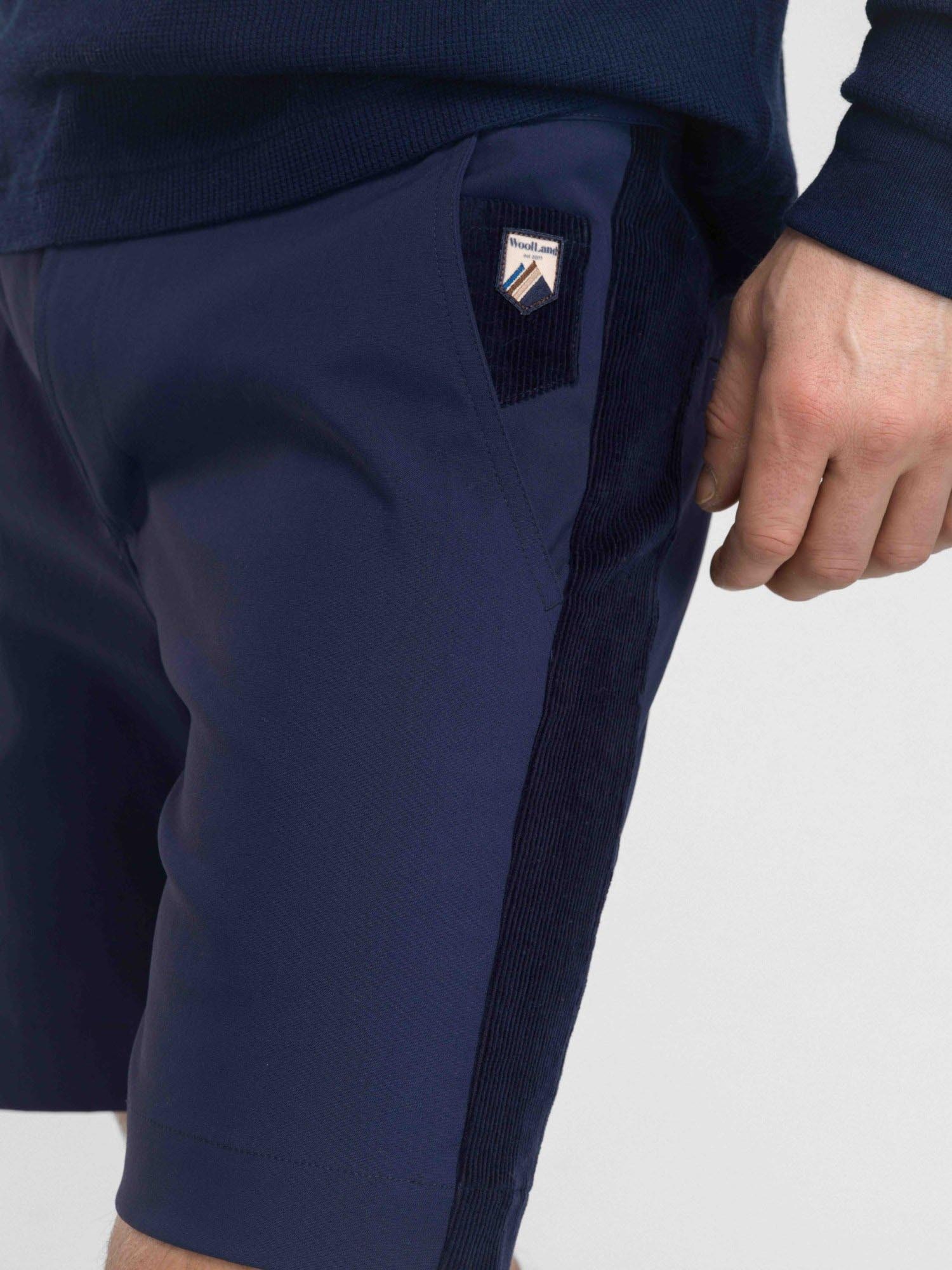 Romsdalseggen Kordfløyel Shorts Herre Blue Ink