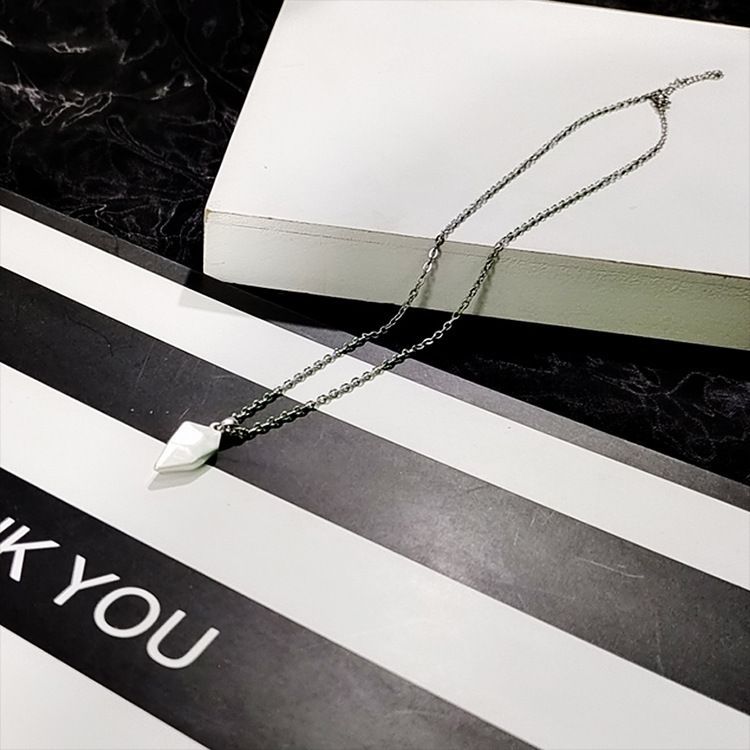 Malikasa - Magnetische ketting met bijpassende hanger in de vorm van een hart