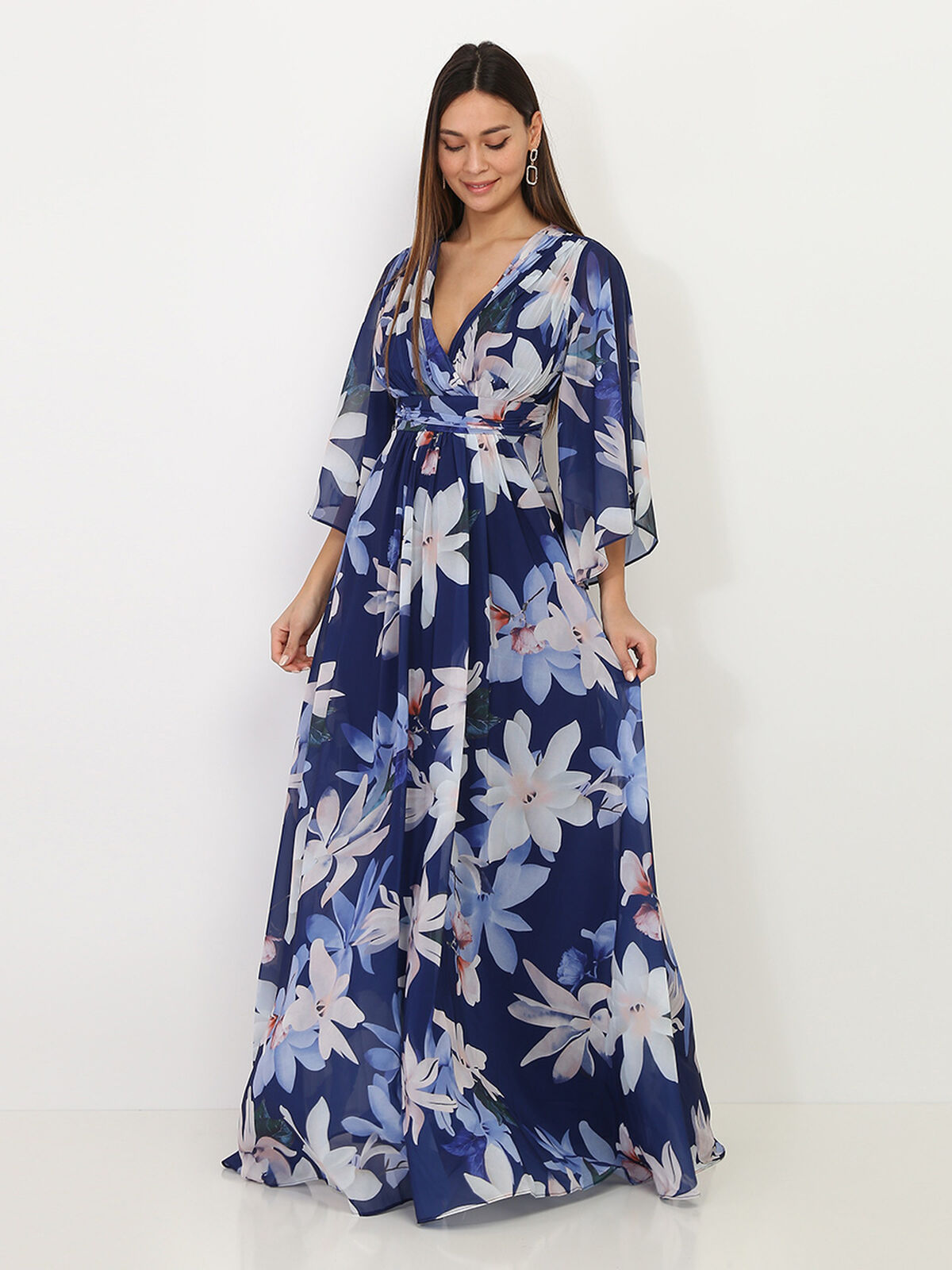 Robe longue plissée à fleurs- Bleu marine