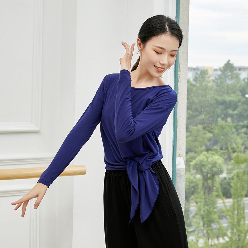Winkplay - Dans T-shirt met lange mouwen en knoop aan de zijkant
