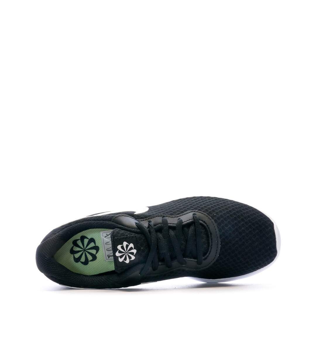 Baskets Noir Femme Nike Tanjun