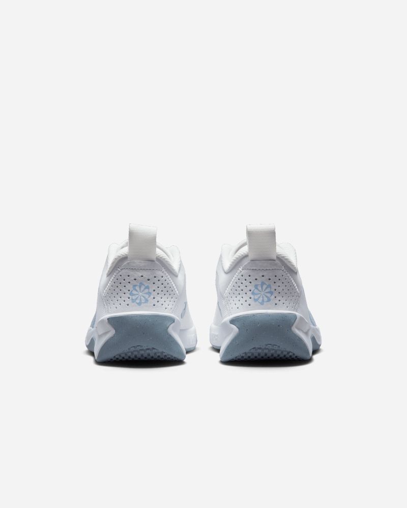 Chaussures Nike Omni Multi-Court pour enfant