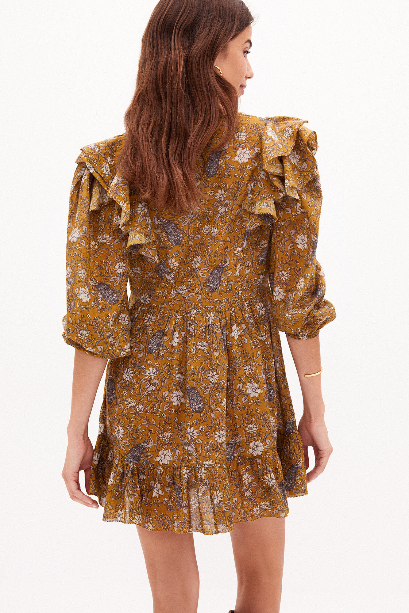 Mai. Vestido curto estampado - Amarelo