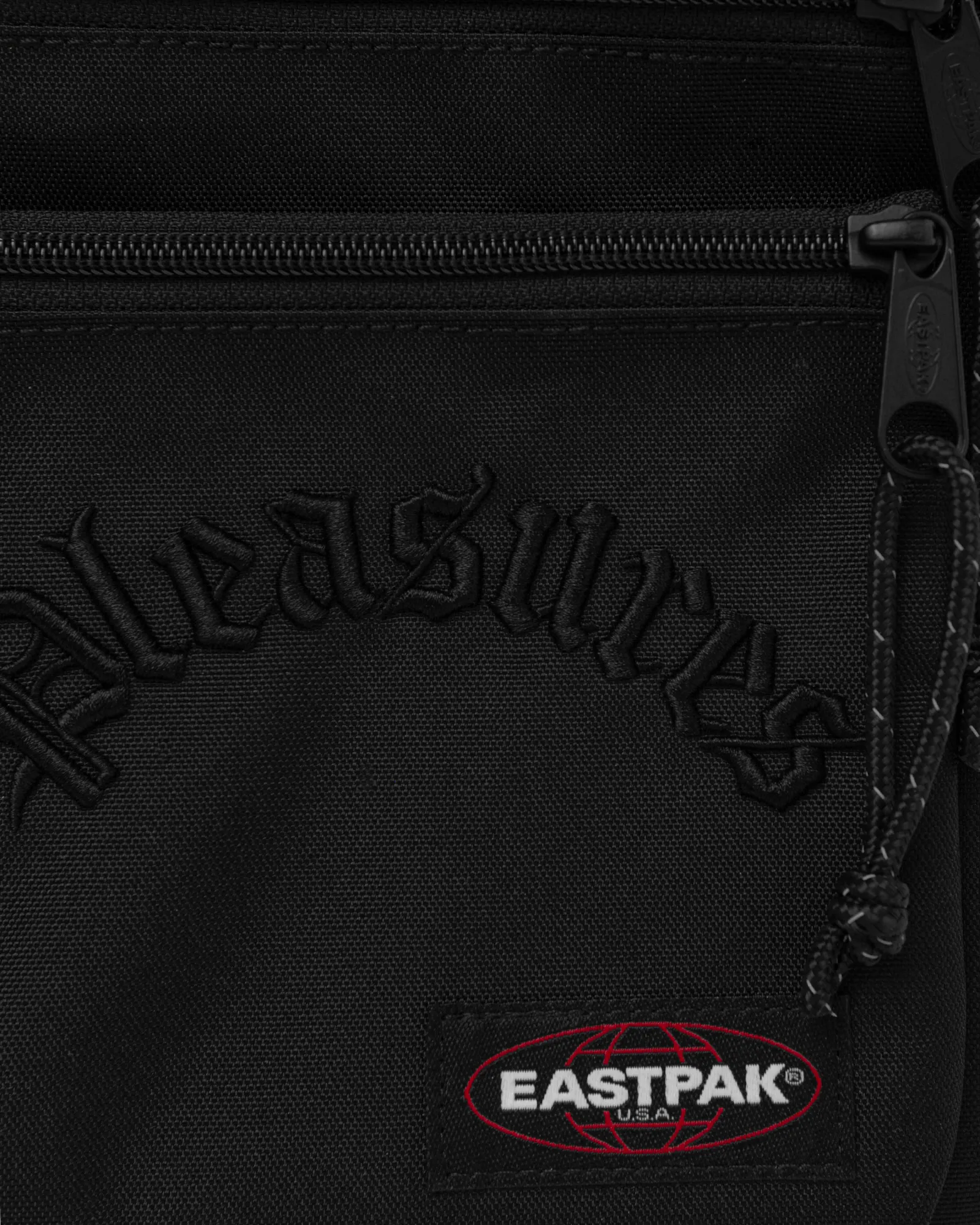 Eastpak PLEASURES RUSHER