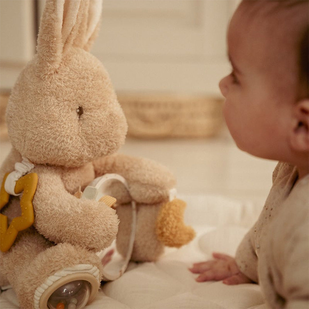 little dutch activiteitenknuffel konijn - baby bunny