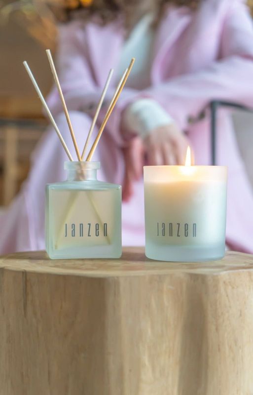 JANZEN Scented Candle Black 22