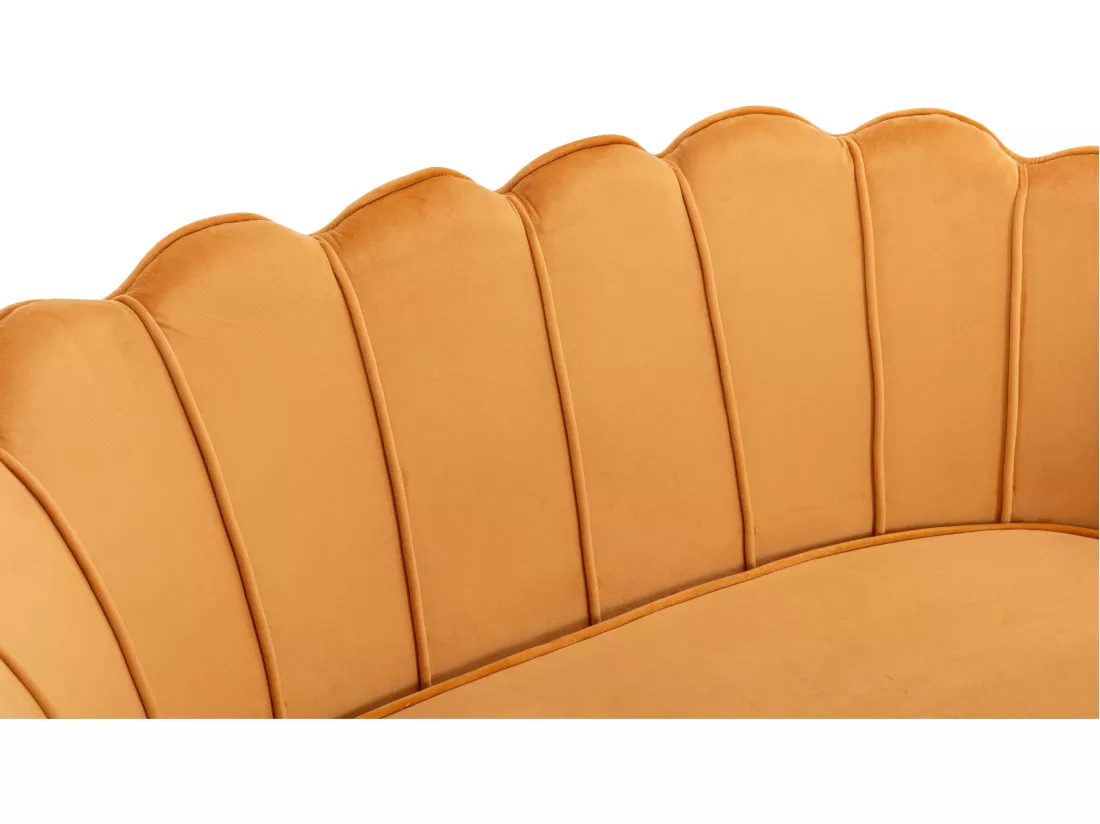 Canapé 2 places et fauteuil coquillage en velours jaune moutarde DANDELION de Pascal Morabito