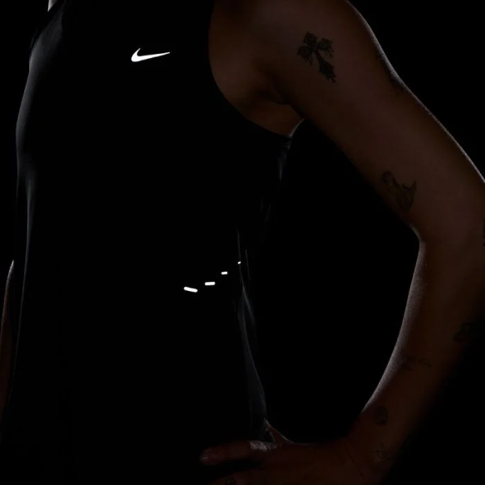 Nike Dame Singletter Swift Tank Top Sort