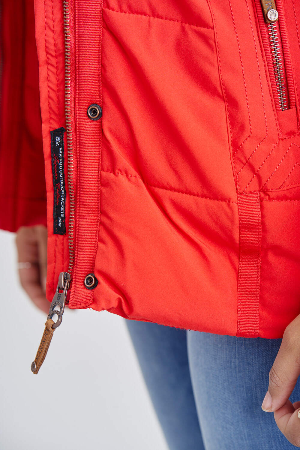 MARIKOO Damen Stylischer Winterjacke Steppjacke Mit Großer Kapuze Nekoo