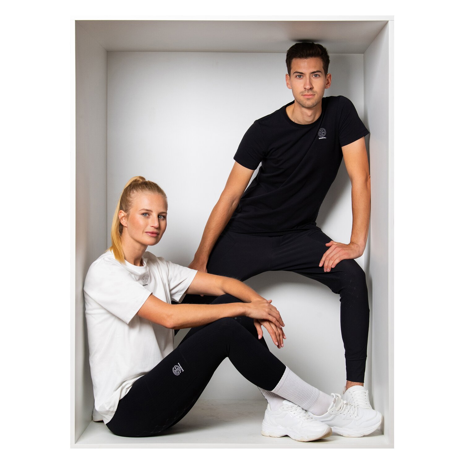 ESKADRON Dynamic Leggings Riding Tight Seamless - black