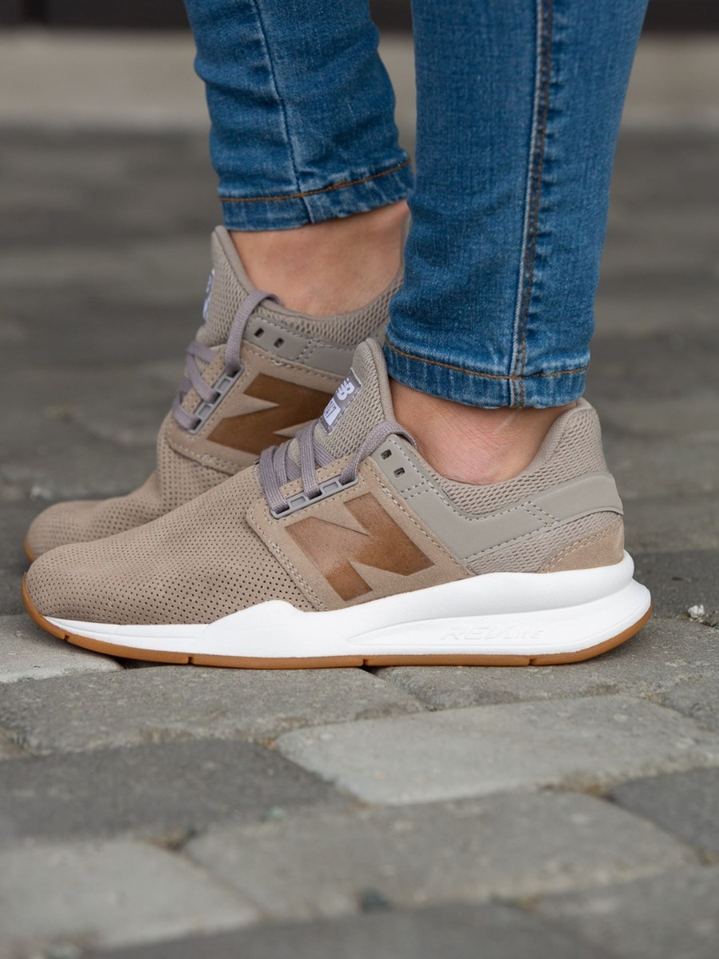 New Balance WS247