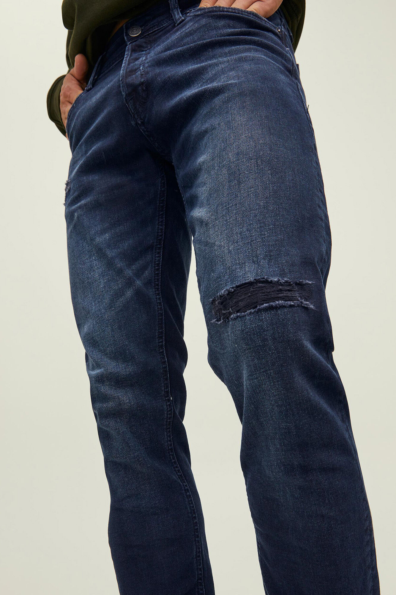 Calça jeans Slim Glenn super elástica